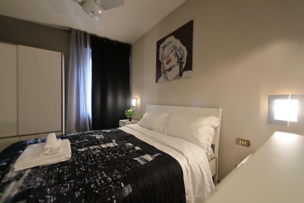 Sk Home Peschiera del Garda Bagian luar foto