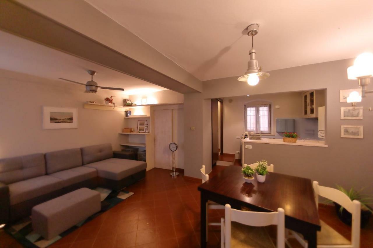 Sk Home Peschiera del Garda Bagian luar foto