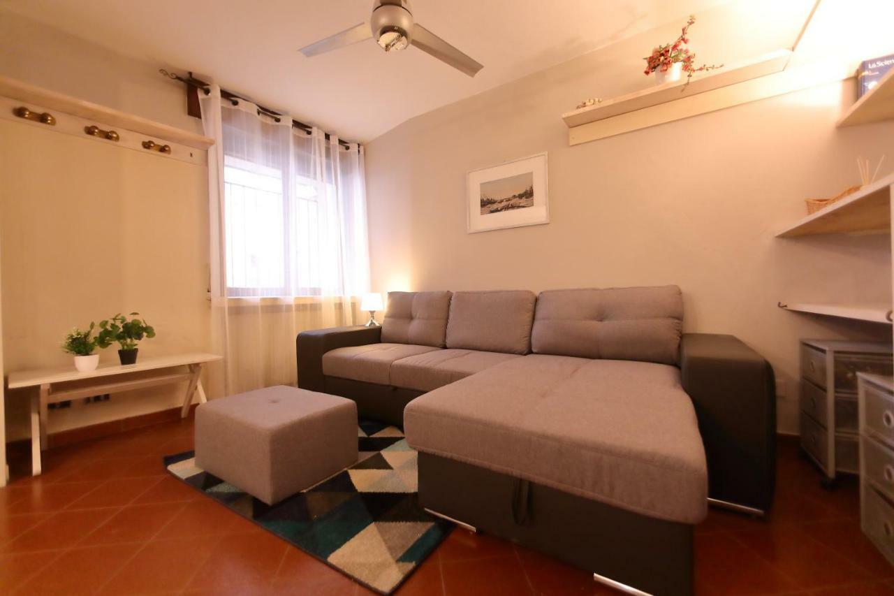 Sk Home Peschiera del Garda Bagian luar foto