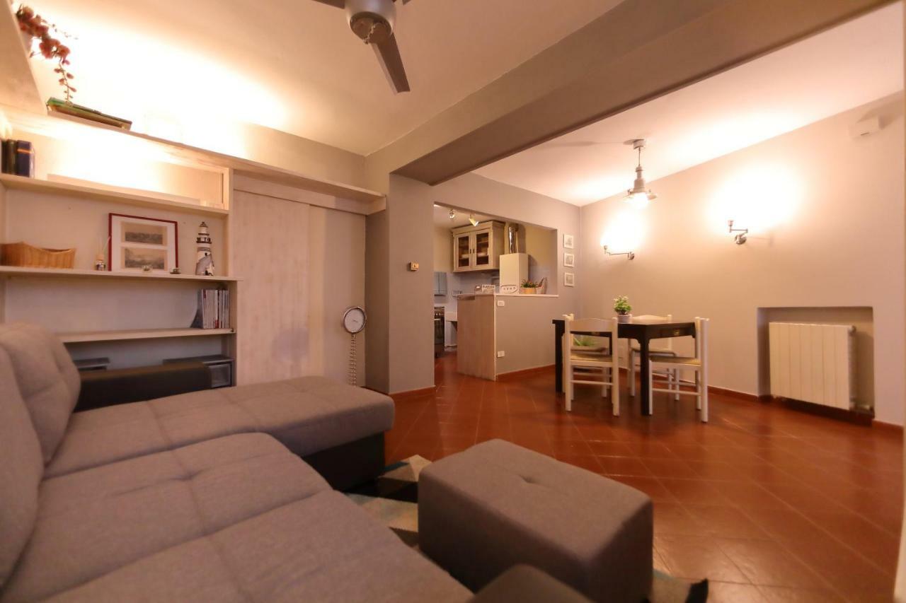 Sk Home Peschiera del Garda Bagian luar foto