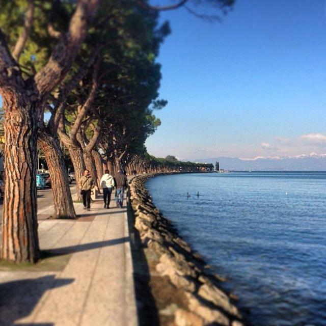 Sk Home Peschiera del Garda Bagian luar foto